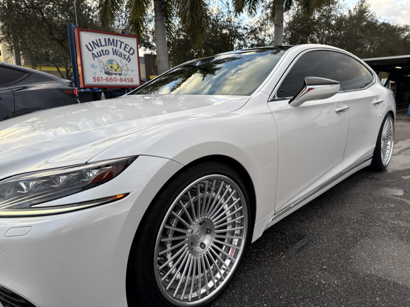 When To Add Headlight Restoration To A Detail