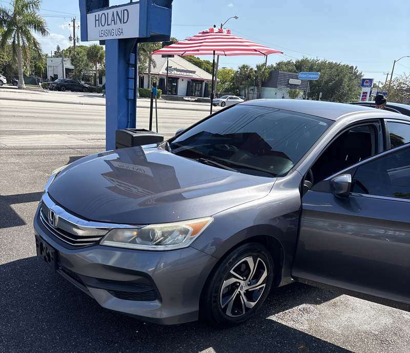 Why West Palm Beach Conditions Are Hard On Paint